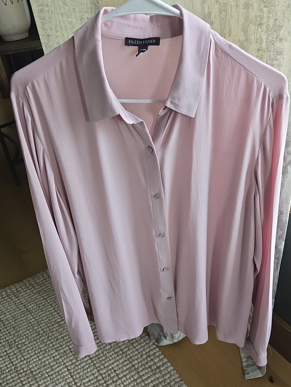 Eileen Fisher Georgette S button up collared silk shirt Classic Luxury Timeless
